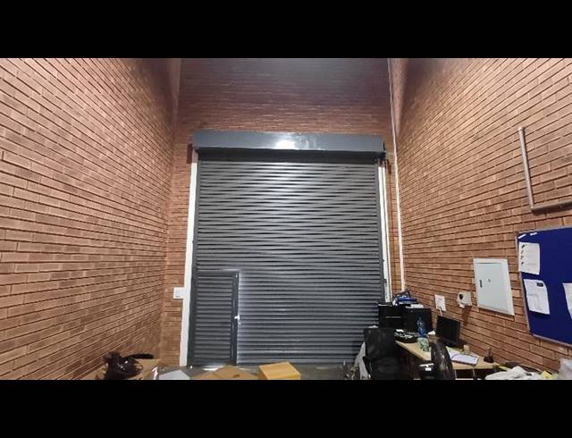 INDUSTRIAL PROPERTY TO RENT IN HENNOPSPARK